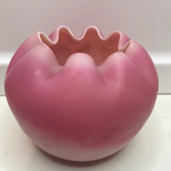 Antique Victorian Satin Glass Rose Bowl Vase Pink Cased White 3.5 inches Tall - Picture 1 of 7